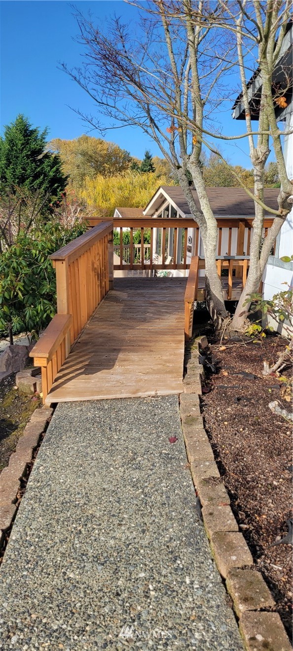 729 236th Place Southwest Bothell, WA 98021 - Photo 6 of 40 a view of a yard in front of house