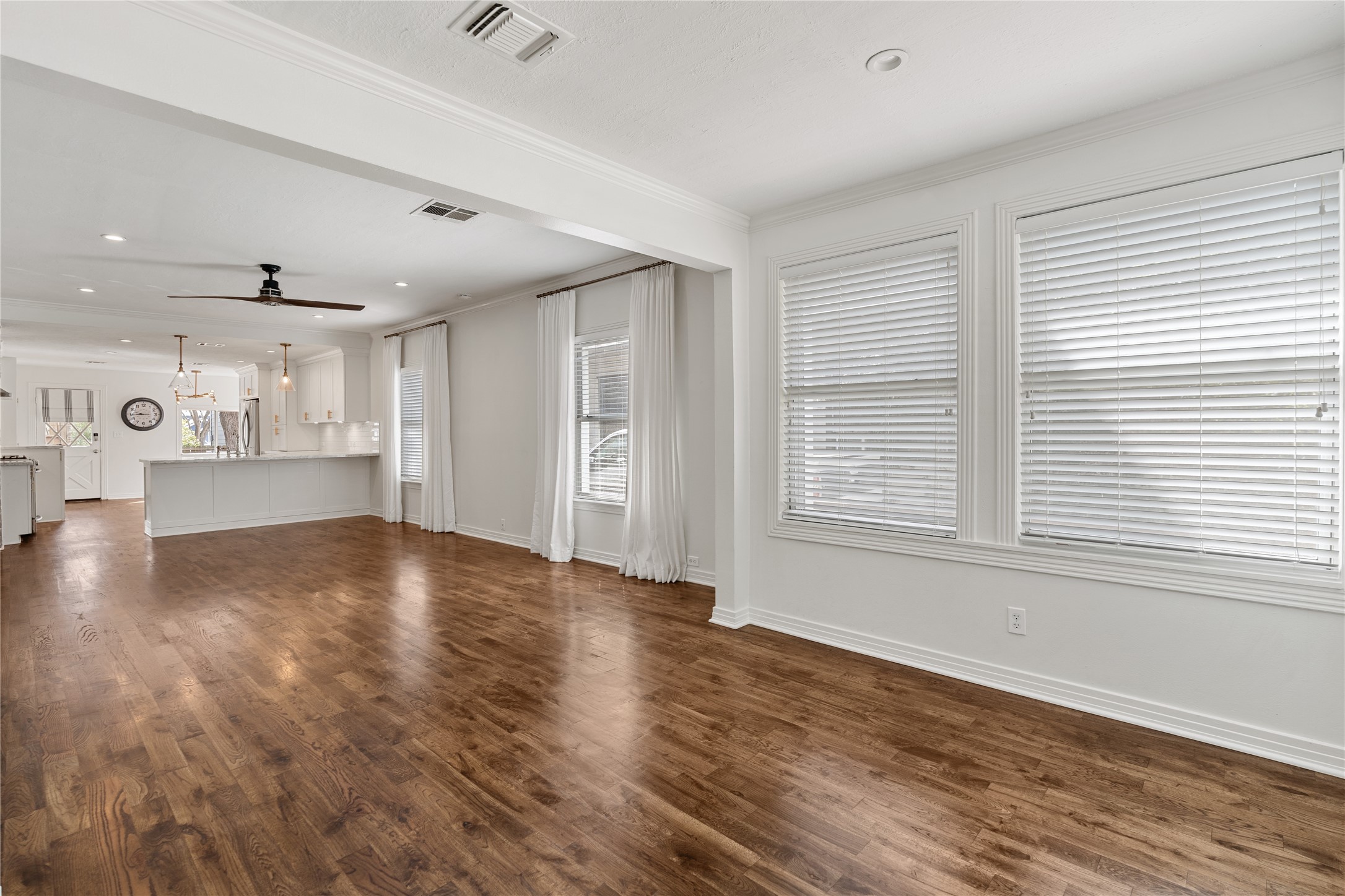 616 Teetshorn Street Houston, TX 77009 - Photo 18 of 50