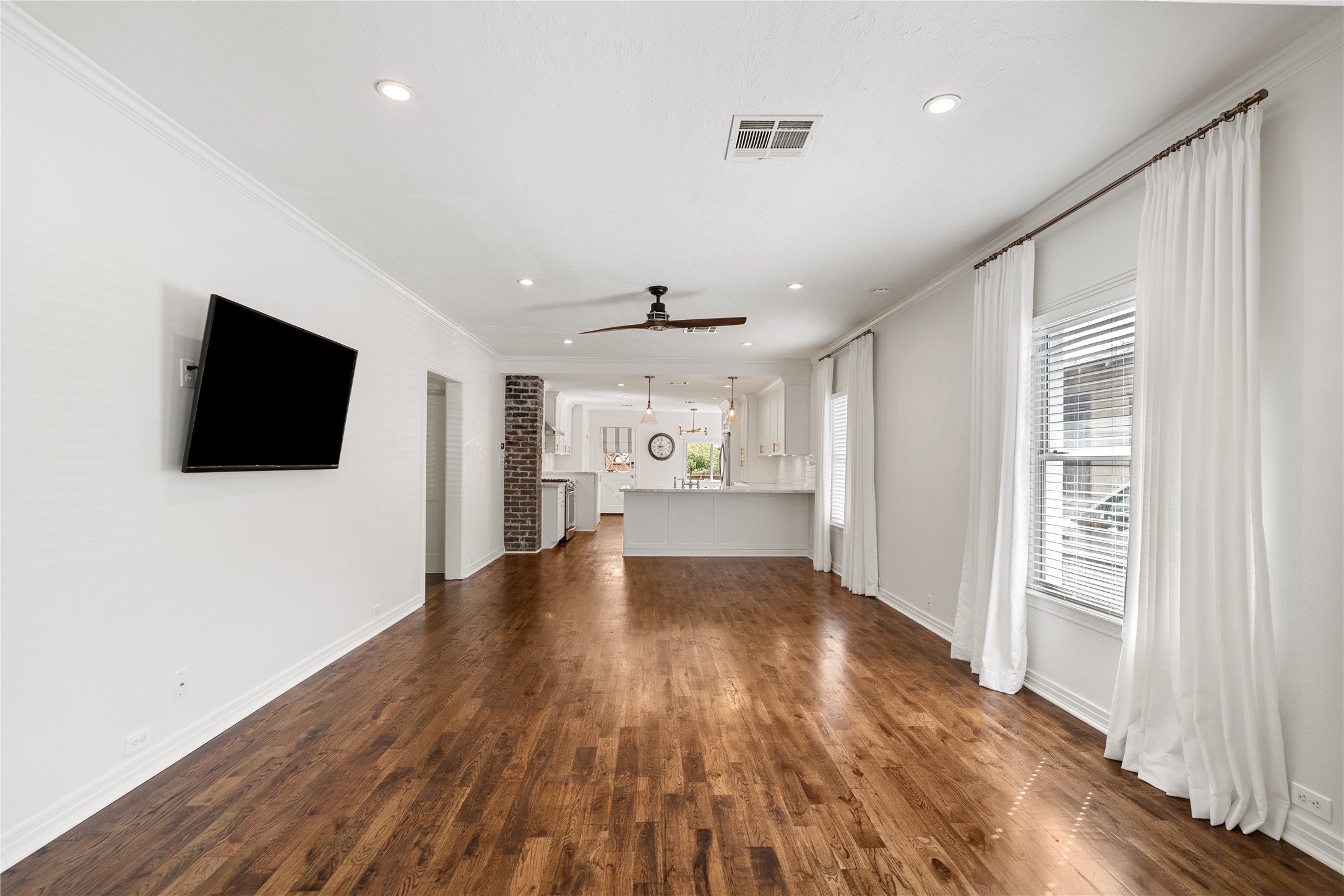 616 Teetshorn Street Houston, TX 77009 - Photo 19 of 50