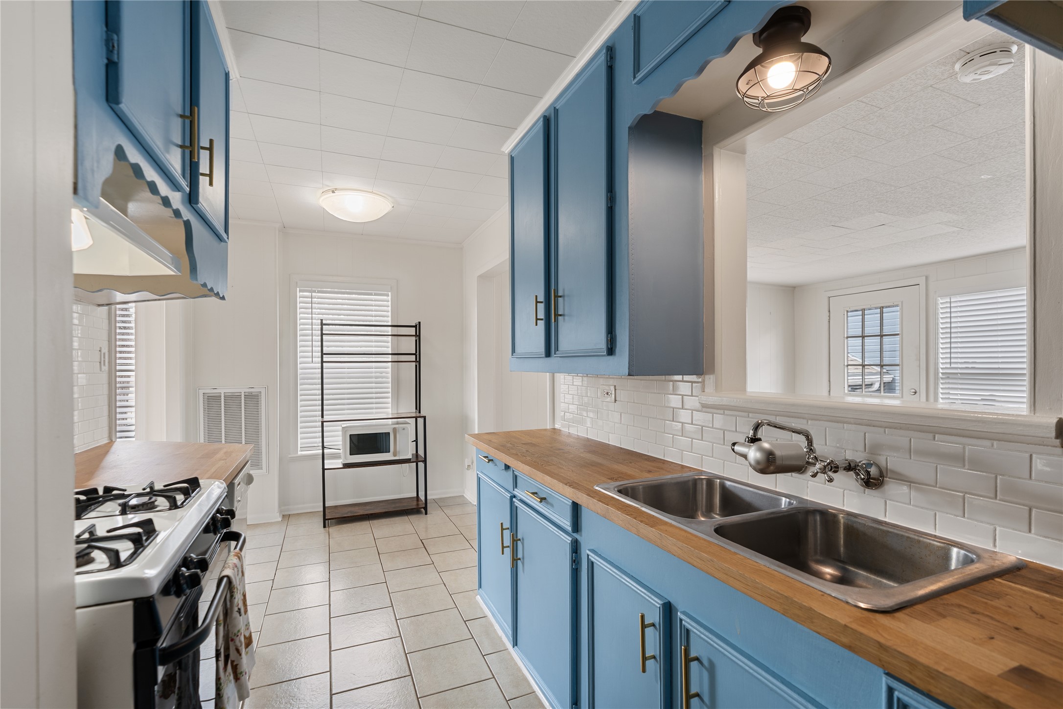 616 Teetshorn Street Houston, TX 77009 - Photo 35 of 50 *Garage Apartment*