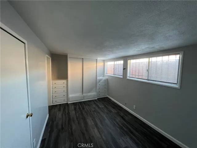 $1,150,000 | 1921 East Washington Street, Long Beach, CA 90805