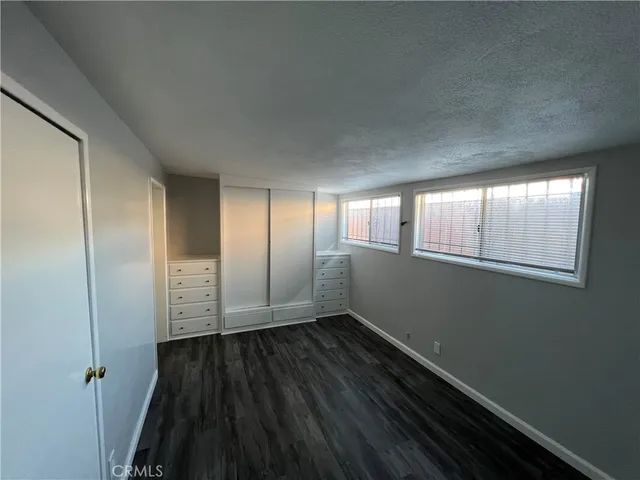 $1,150,000 | 1921 East Washington Street, Long Beach, CA 90805