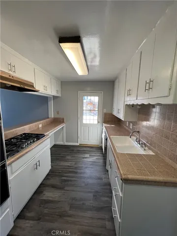 $1,150,000 | 1921 East Washington Street, Long Beach, CA 90805