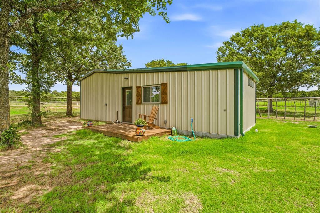 261 Dub Lane Weatherford, TX 76088 - Photo 21 of 40