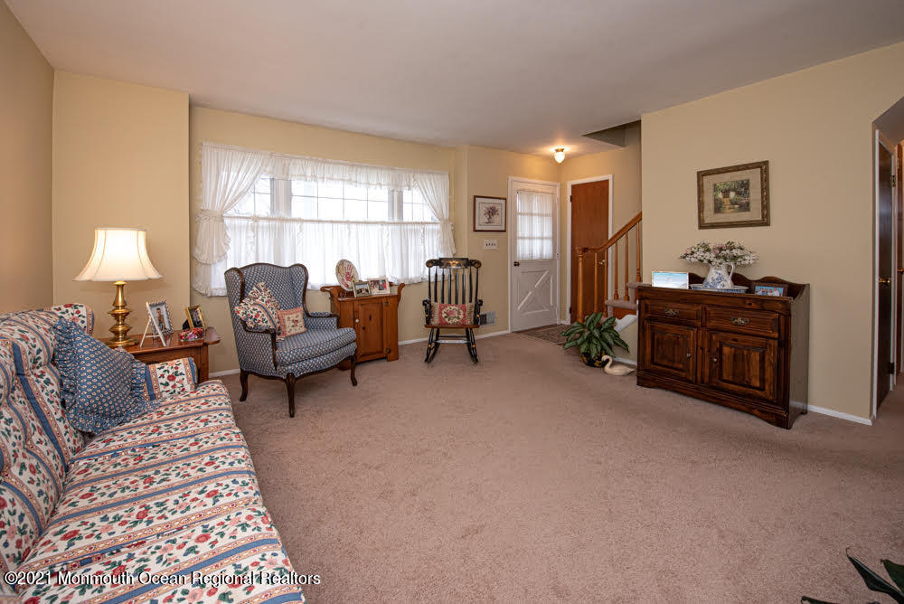 973 Hyson Road Jackson, NJ 08527 - Photo 6 of 38 Living Room from Dining Room