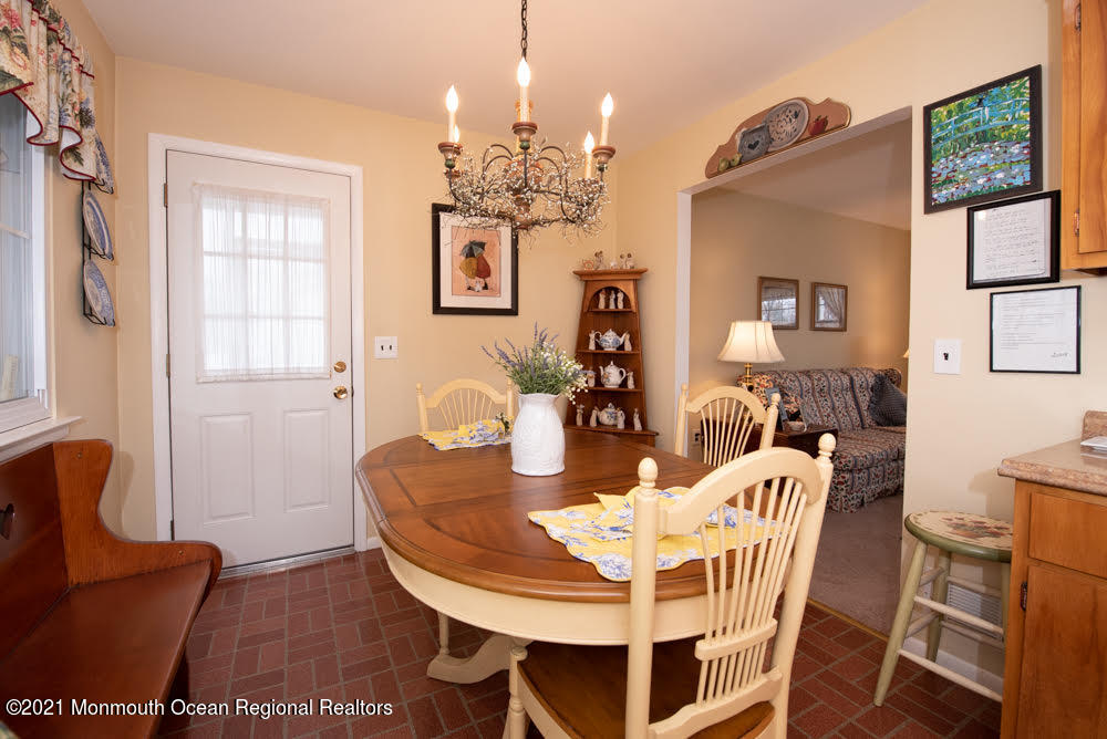 973 Hyson Road Jackson, NJ 08527 - Photo 10 of 38 Dining Room towards Living Room