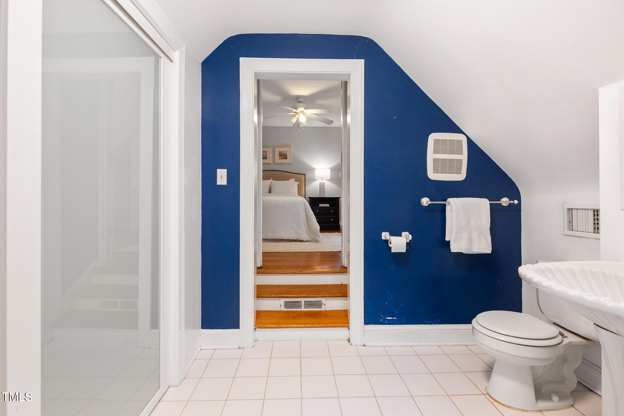 406 East Markham Avenue Durham, NC 27701 - Photo 34 of 66 Primary Bath