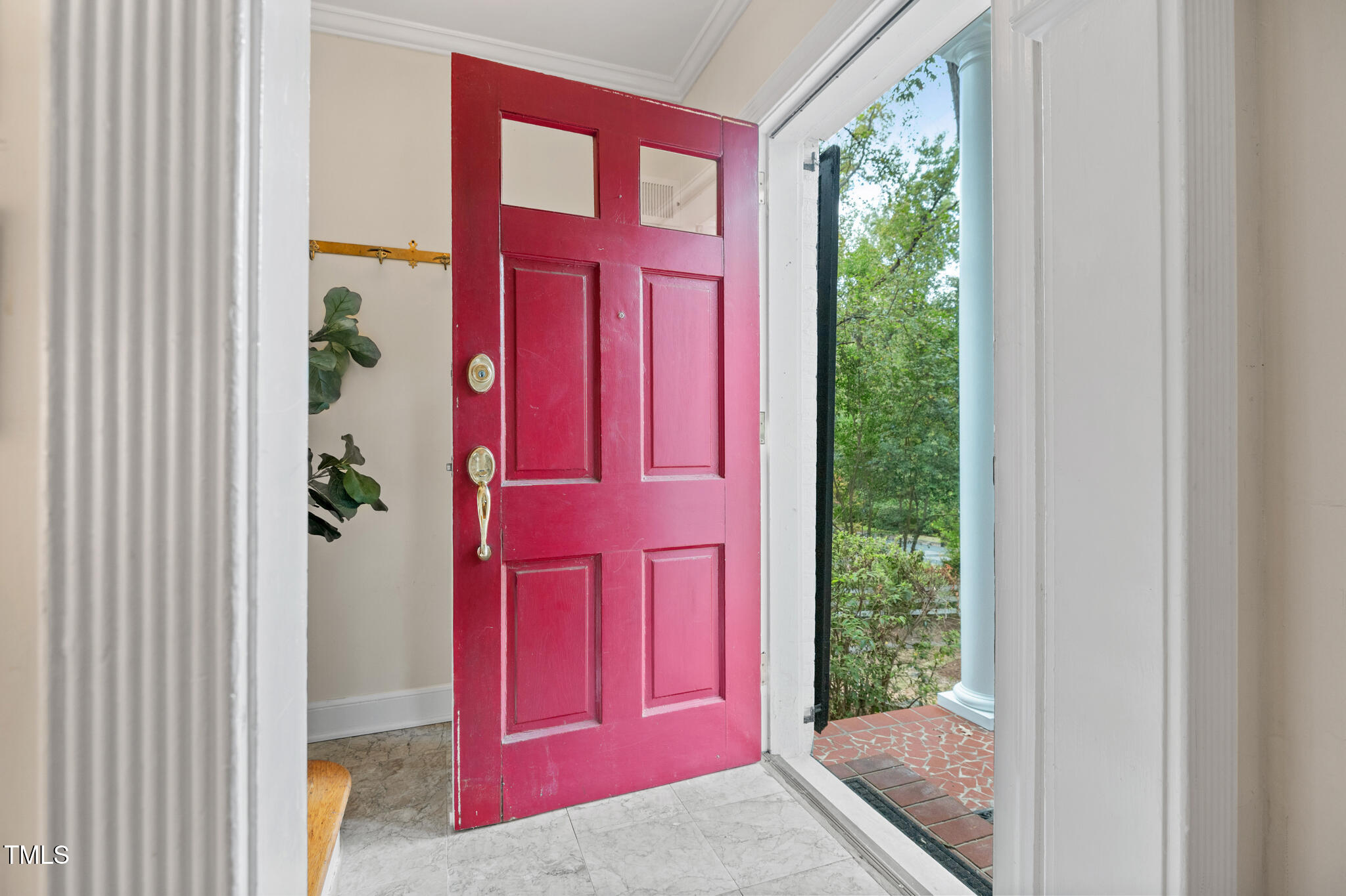 406 East Markham Avenue Durham, NC 27701 - Photo 9 of 66 Foyer