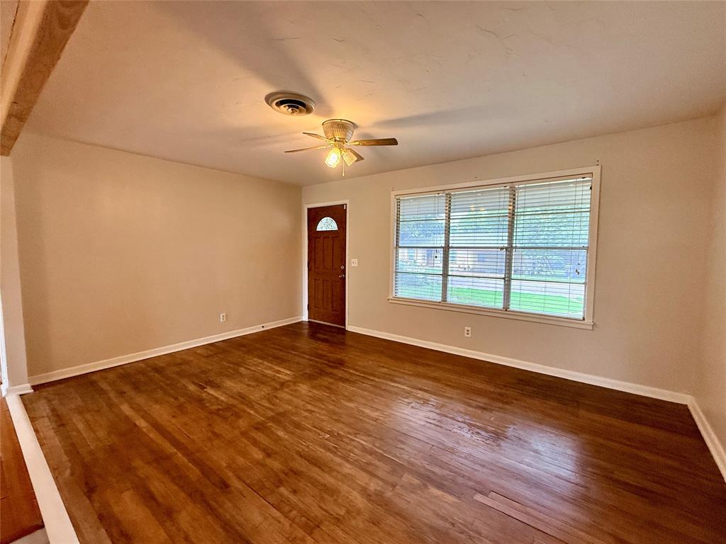 105 Ragland Street Graham, TX 76450 - Photo 11 of 36