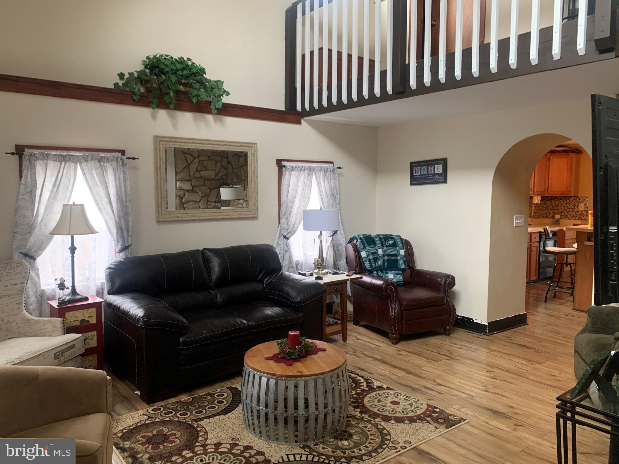 742 Keystone Street Croydon, PA 19021 - Photo 7 of 31 Gallery Image 7