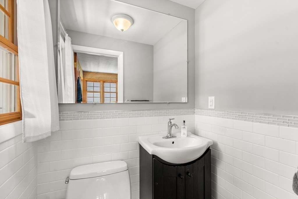 5 Woodward Road Framingham, MA 01701 - Photo 24 of 33 Gallery Image 24