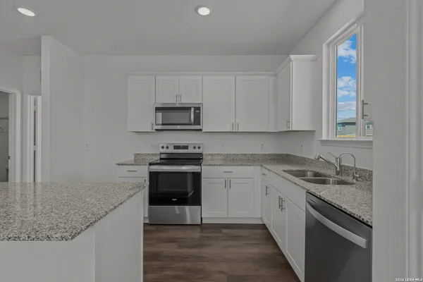 $339,900 | 8239 Brandy Branch, San Antonio, TX 78252