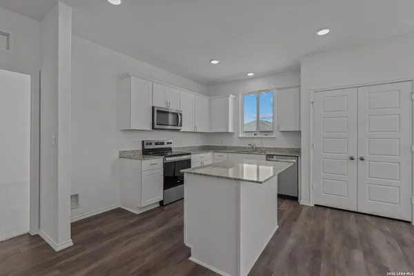 $339,900 | 8239 Brandy Branch, San Antonio, TX 78252