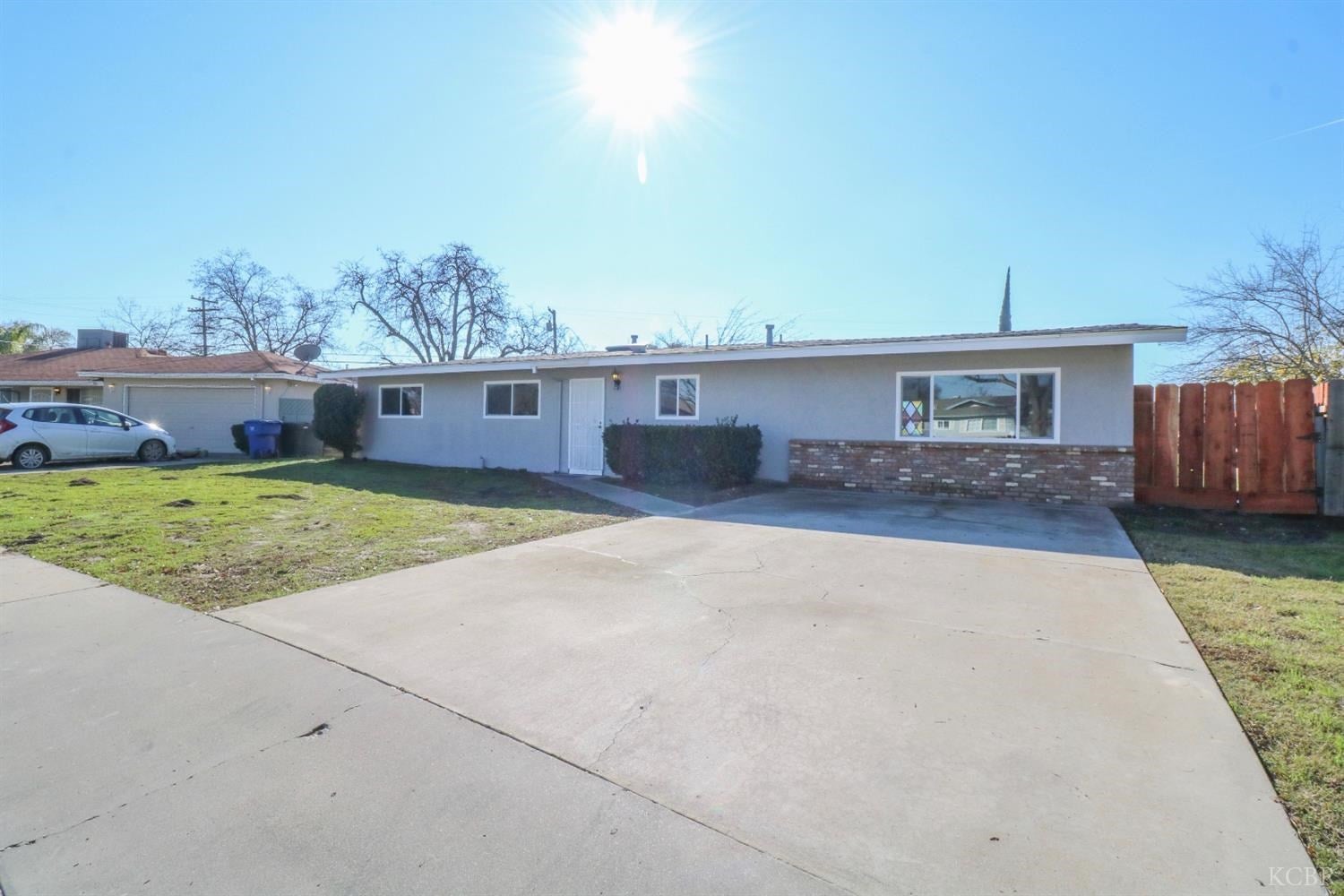 281 West Spring Lane Lemoore, CA 93245 - Photo 2 of 17 Gallery Image 2