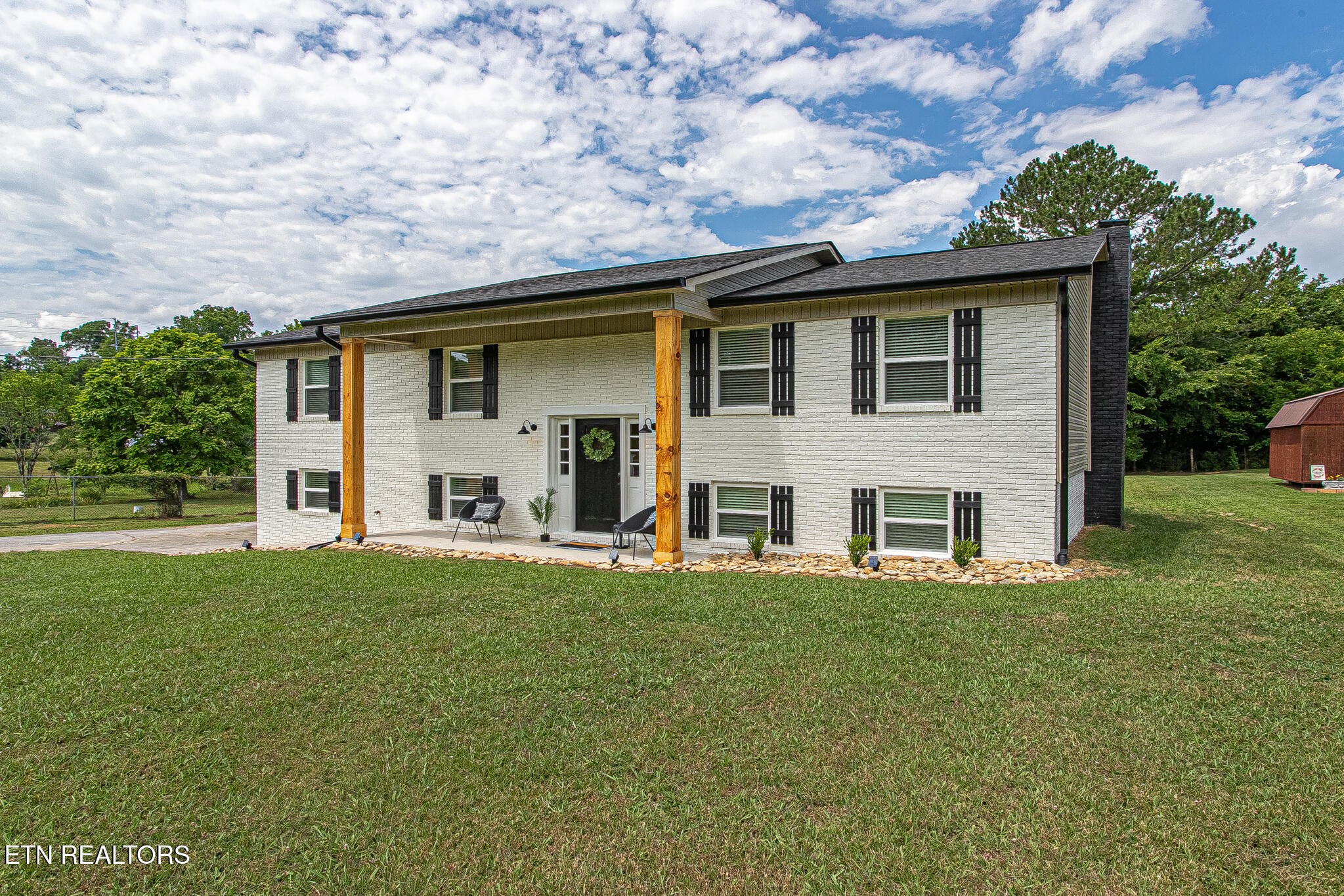329 Cash Road Knoxville, TN 37924 - Photo 4 of 57 Gallery Image 4