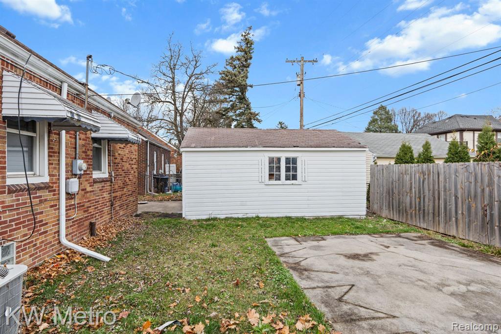16736 Evergreen Road Detroit, MI 48219 - Photo 11 of 11