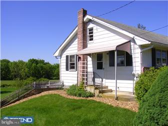 2427 Old Rte 100 Barto, PA 19504 - Photo 3 of 12 Exterior Side