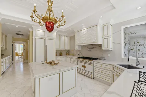 $8,000,000 | 5471 Country Club Parkway, San Jose, CA 95138