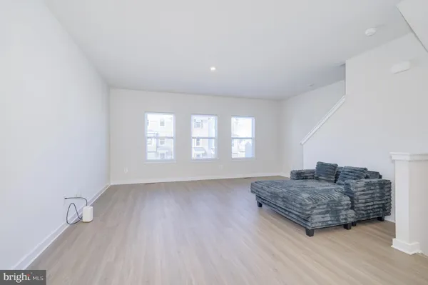 a view of livingroom with hardwood