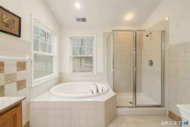 $679,900 | 12 Red Oak Lane, Seymour, CT 06483