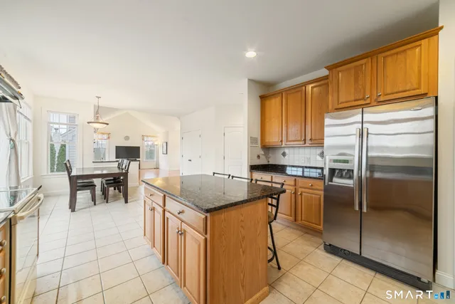 $679,900 | 12 Red Oak Lane, Seymour, CT 06483