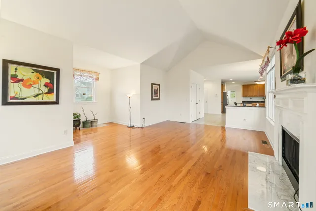 $679,900 | 12 Red Oak Lane, Seymour, CT 06483