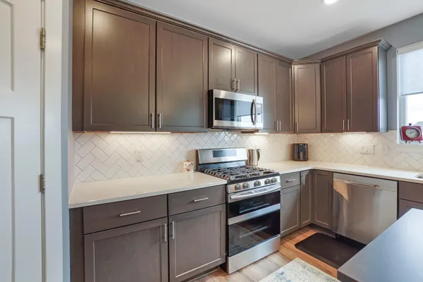 $749,900 | 1390 Foxwood Pass, Oconomowoc, WI 53066