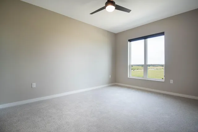 $2,385 | 6450 37th Avenue Northwest, Unit 110, Rochester, MN 55901