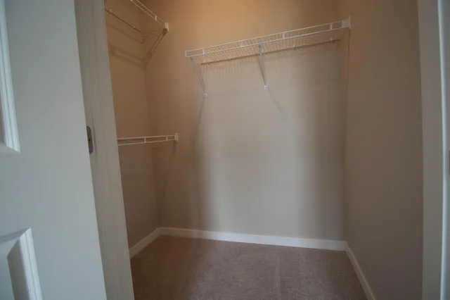 $2,385 | 6450 37th Avenue Northwest, Unit 110, Rochester, MN 55901