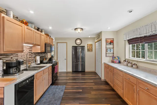 $199,500 | 1019 West 11th Avenue, Arkdale, WI 54613