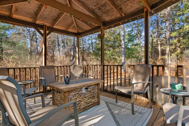 $199,500 | 1019 West 11th Avenue, Arkdale, WI 54613