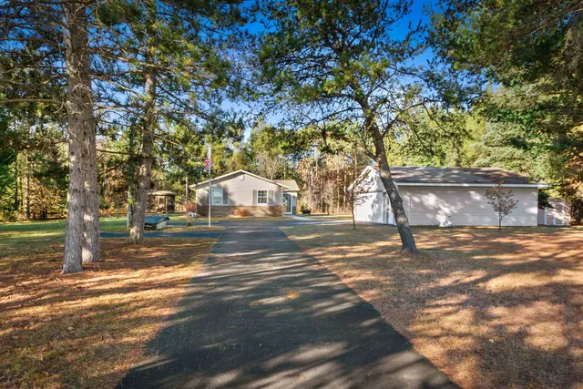 $199,500 | 1019 West 11th Avenue, Arkdale, WI 54613