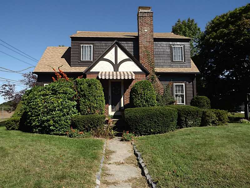 213 Airport Road Warwick, RI 02889 - Photo 1 of 25 Exterior Front.