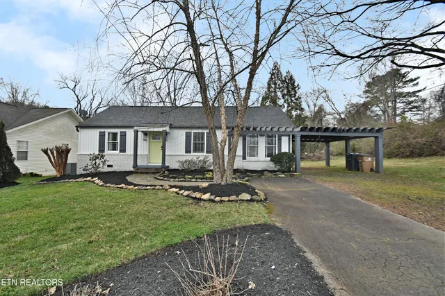 $435,000 | 1329 Willmann Lane, Knoxville, TN 37919
