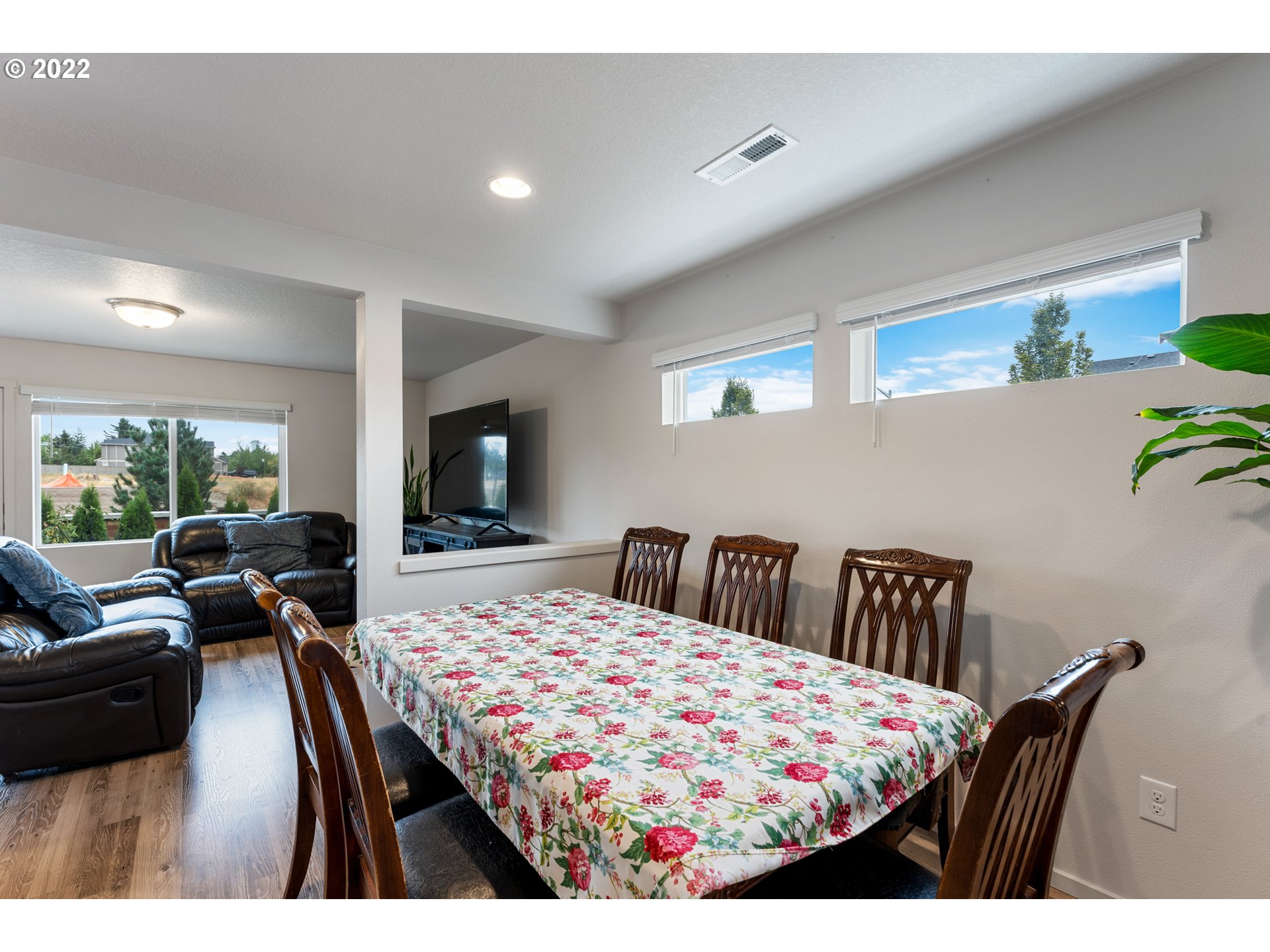 2256 South Meadowlark Dr. Ridgefield, WA 98642 - Photo 4 of 32 a bedroom with a bed and a flat screen tv