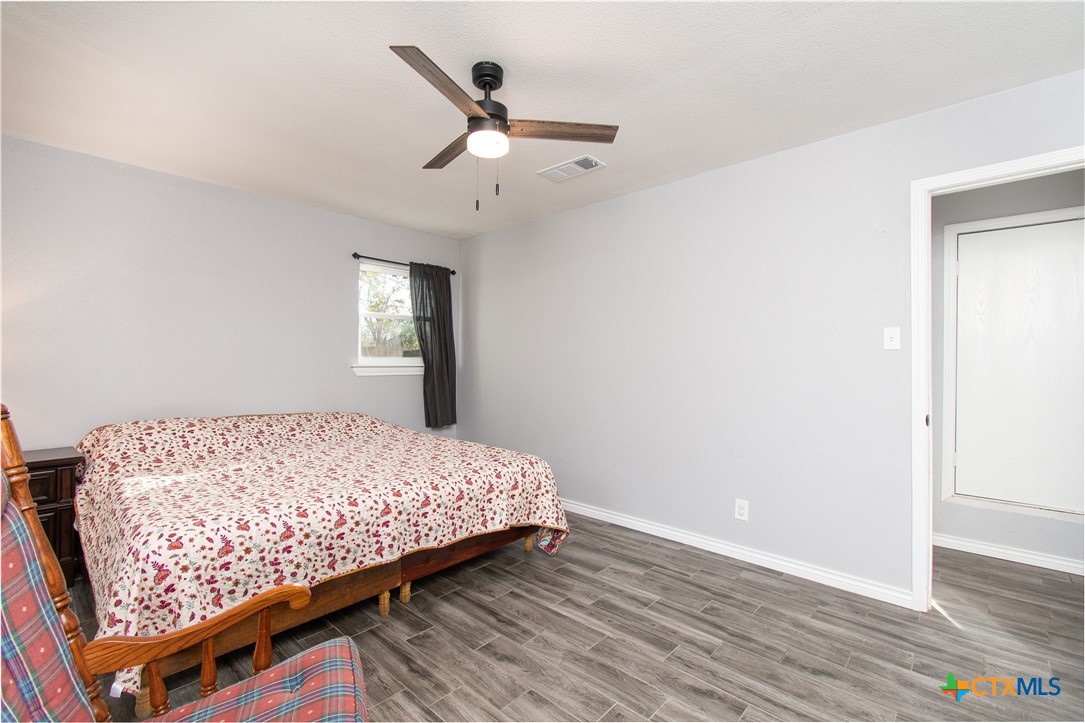 3601 Keller Road Temple, TX 76504 - Photo 17 of 23 bedroom 3 with ensuite bath