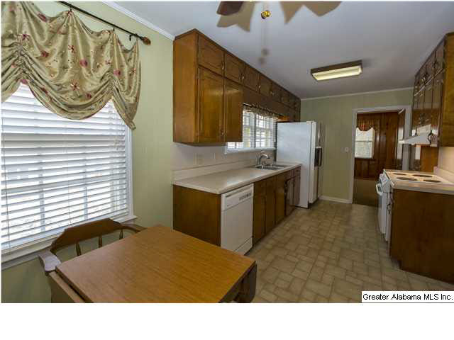 157 24th Street Bessemer, AL 35023 - Photo 8 of 22