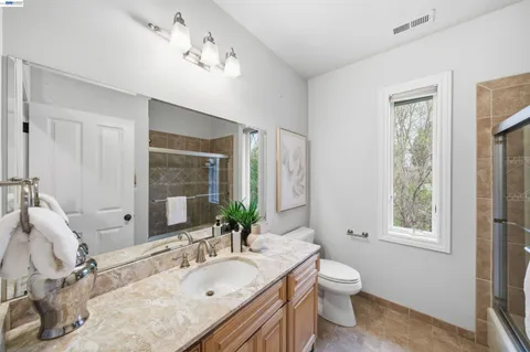 $1,700,000 | 24785 Fairview Avenue, Hayward, CA 94542