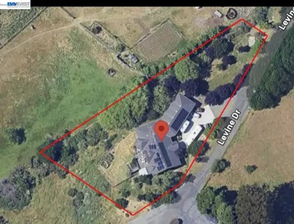 $1,700,000 | 24785 Fairview Avenue, Hayward, CA 94542