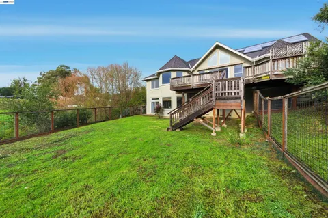 $1,700,000 | 24785 Fairview Avenue, Hayward, CA 94542