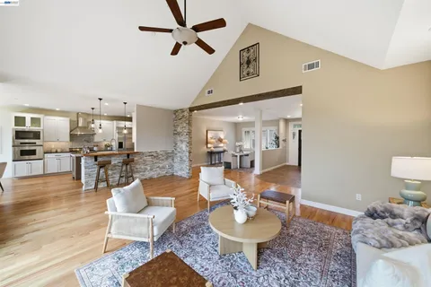 $1,700,000 | 24785 Fairview Avenue, Hayward, CA 94542