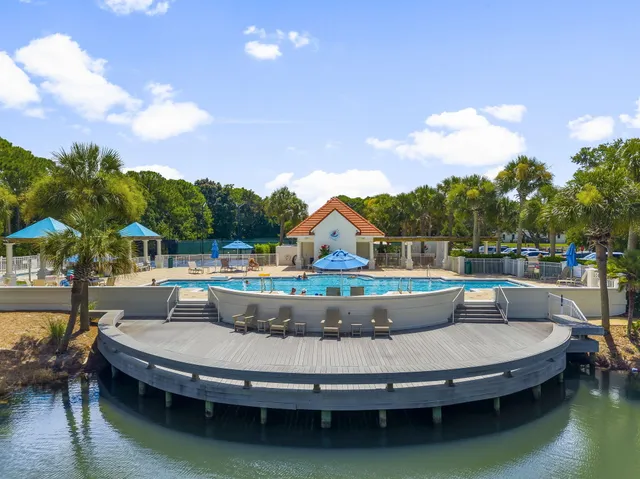 $629,000 | 4528 Golf Villa Court, Unit 401, Destin, FL 32541