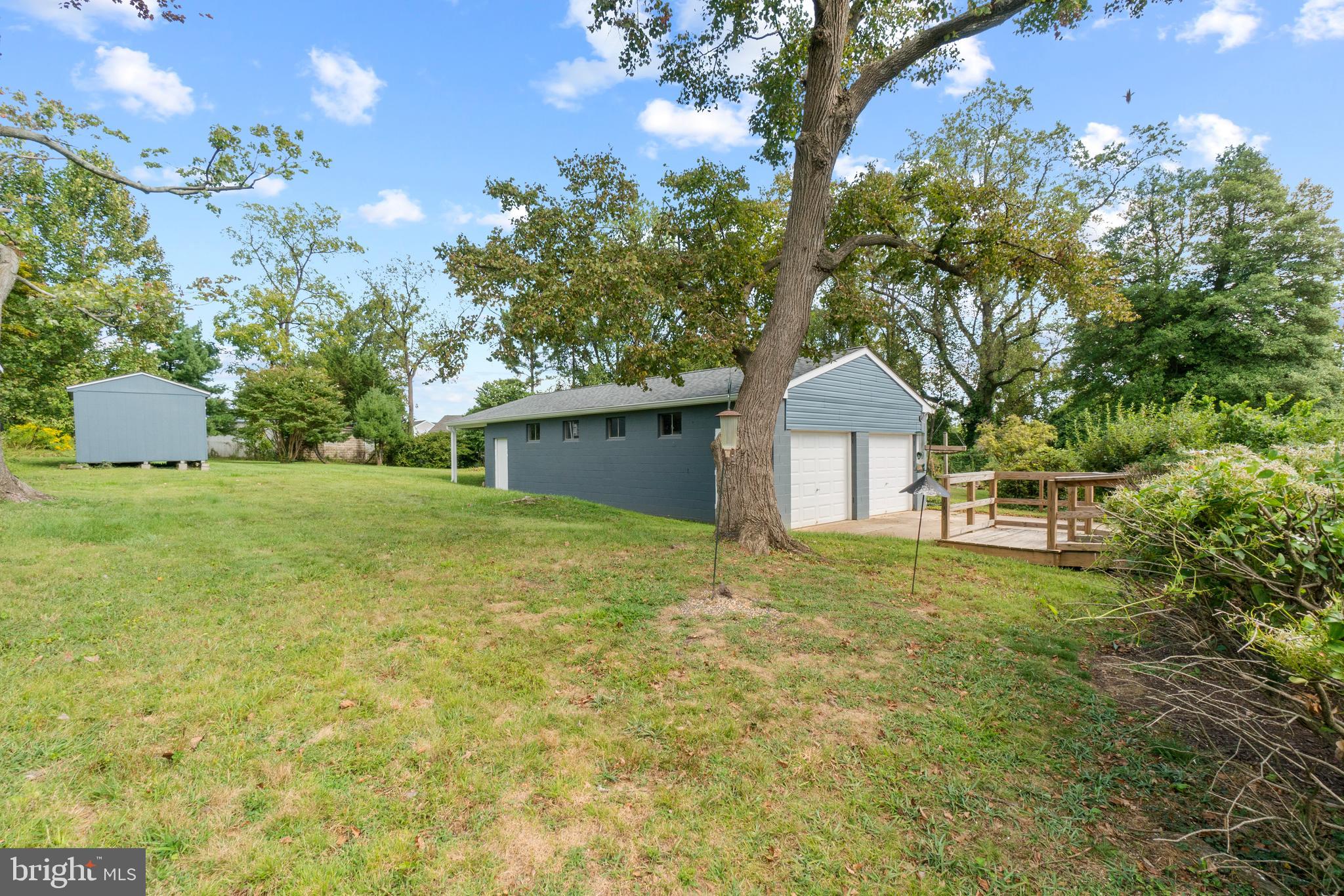 509 Academy Road Catonsville, MD 21228 - Photo 11 of 37 2 side doors to access garage