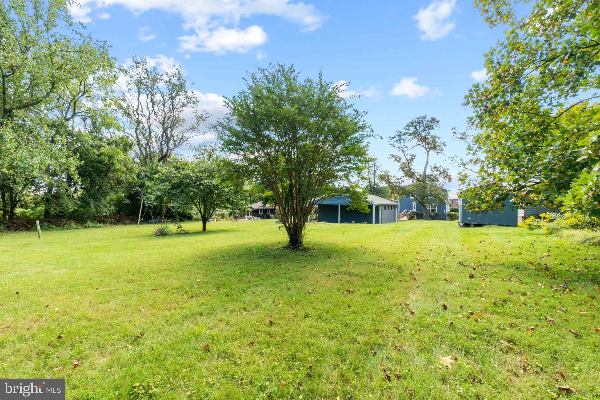 509 Academy Road Catonsville, MD 21228 - Photo 6 of 37