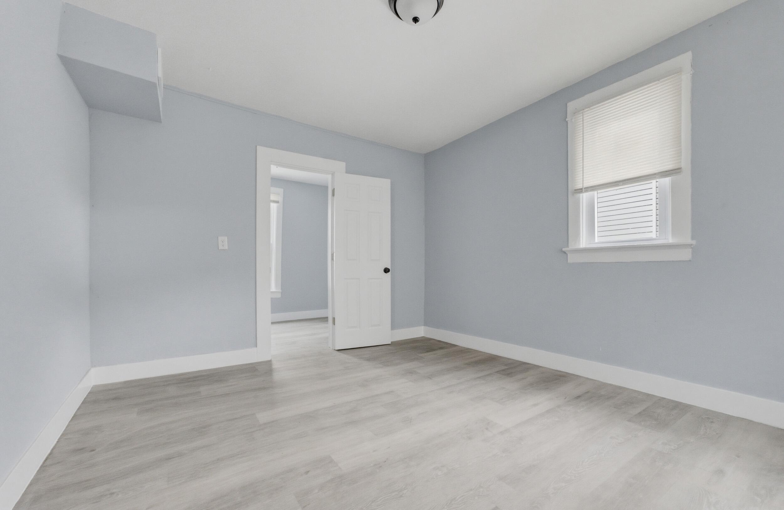 712 South 37th Street, Unit 712A Milwaukee, WI 53215 - Photo 13 of 26 16