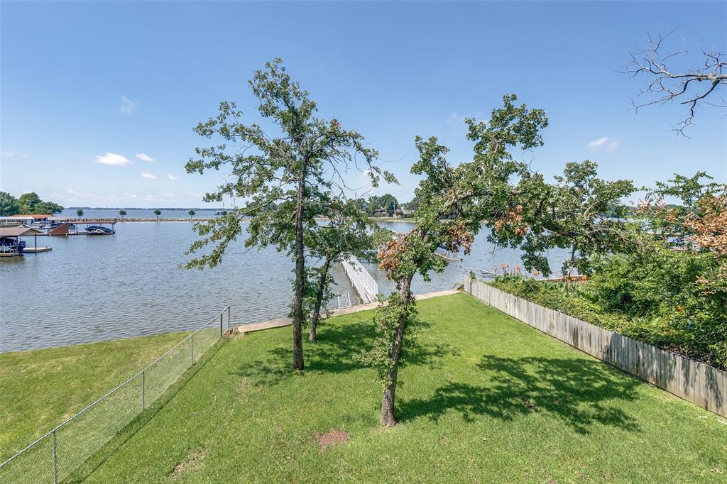 162 Aztec Drive Mabank, TX 75156 - Photo 20 of 30 a view of a backyard