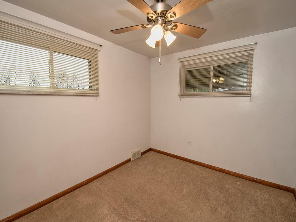 869 Falck Road McKees Rocks, PA 15136 - Photo 19 of 24 Gallery Image 19