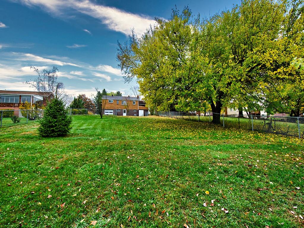 869 Falck Road McKees Rocks, PA 15136 - Photo 7 of 24 Gallery Image 7