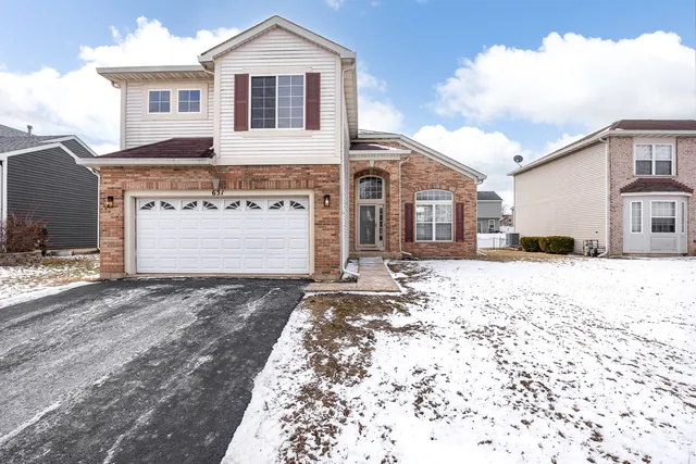 $414,900 | 631 Kingsbrooke Crossing, Bolingbrook, IL 60440