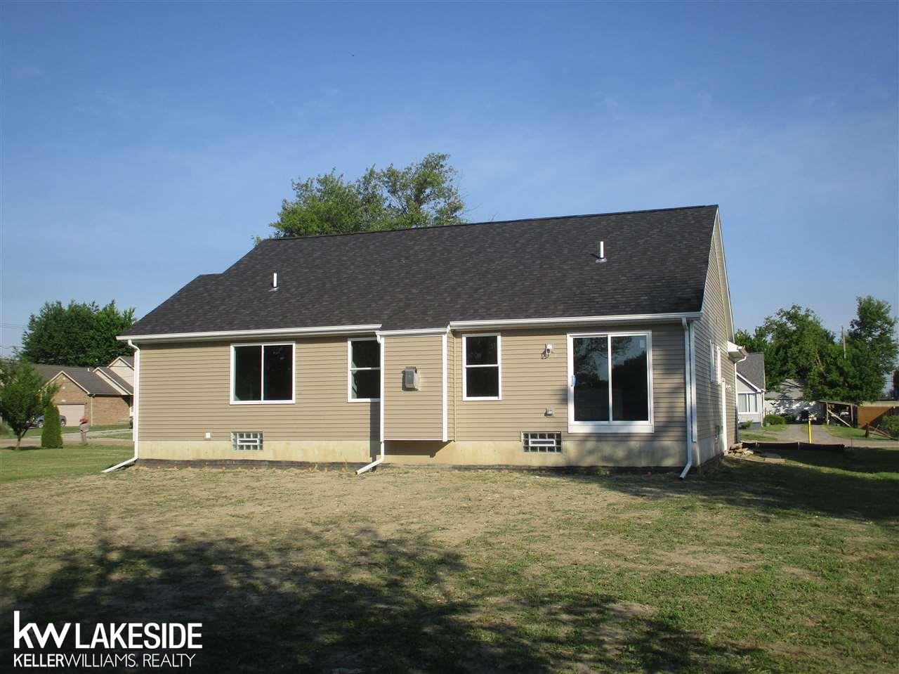 49700 Fuller Road New Baltimore, MI 48051 - Photo 3 of 35 50015633-2.JPG